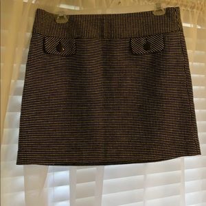 Gap Factory mini skirt black and white size 6